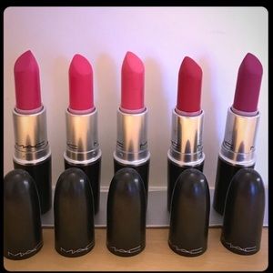 COPY - 🎉$10 EACH MAC LIPPIES🎉